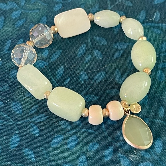 Loft Bracelet - Picture 2 of 3